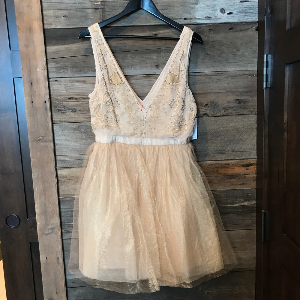 Free People Deja Vu Mini Dress Gold sz12 NWT